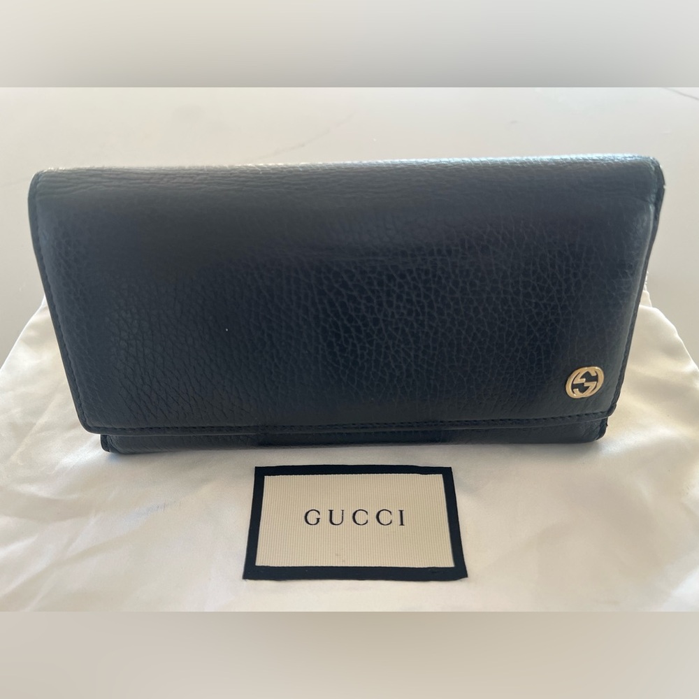 Gucci - Interlocking GG Continental Long
Wallet Black Dollar Calf Leather EUC